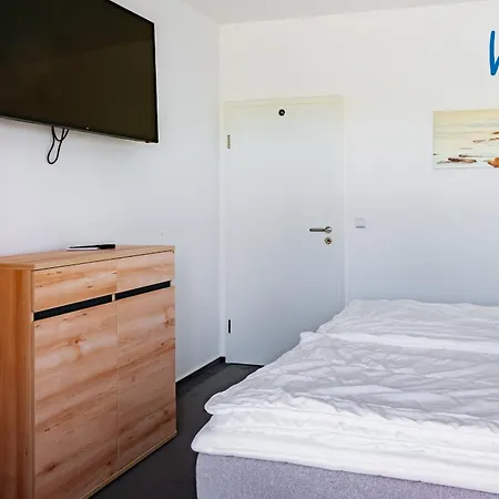 Apartment Am Gutspark Drankse Sonnentag Dranske