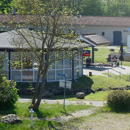 Am Gutspark Drankse Sonnentag 아파트 *